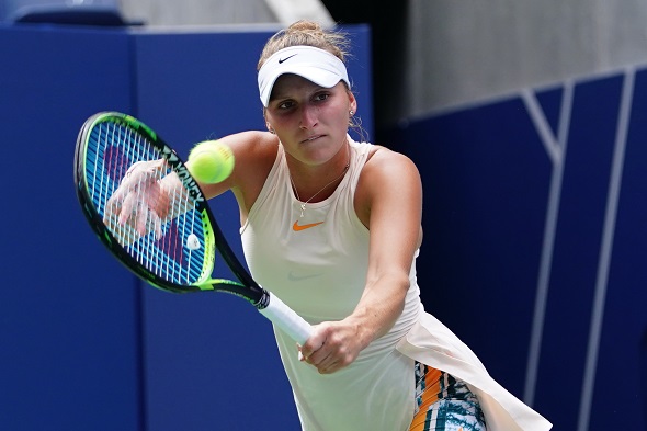 Tenis, Markéta Vondroušová - Zdroj Leonard Zhukovsky, Shutterstock.com