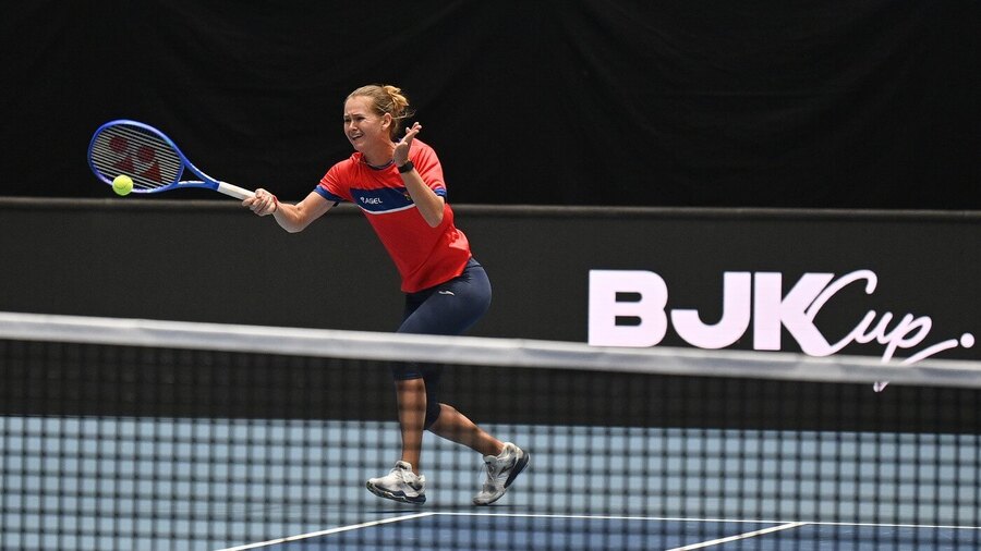 Tenis, Billie Jean King Cup, BJK Cup, Marie Bouzková při tréninku