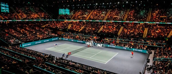 Tenis, ATP, tenisový turnaj v Rotterdamu, finále mezi Sinnerem a Medvedevem, Ahoy Arena