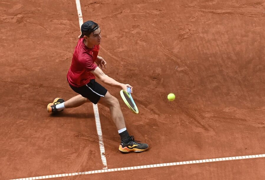 Tenis, ATP challenger muži, Dalibor Svrčina na antukovém turnaji v Prostějově