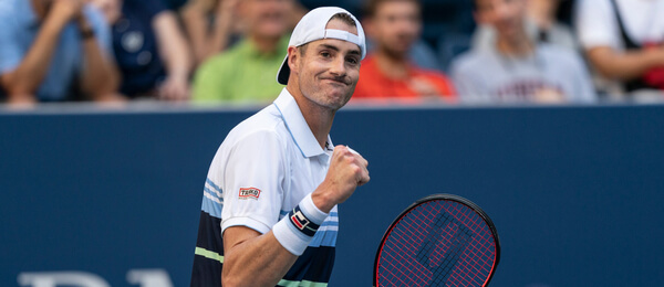 Tenis, John Isner z USA - Zdroj lev radin, Shutterstock.com