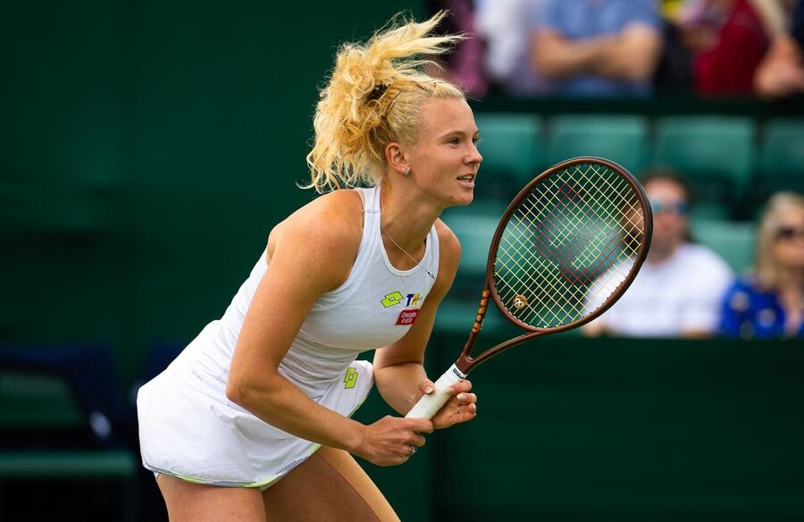 Tenis, WTA, Kateřina Siniaková během Wimbledonu, grandslam v Londýně