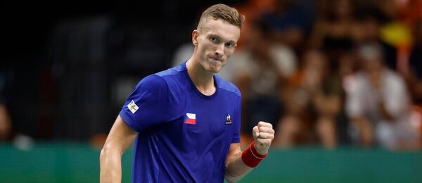 Tenis, ATP, Jiří Lehečka během utkání Davis Cupu, duel proti Srbsku ve skupině