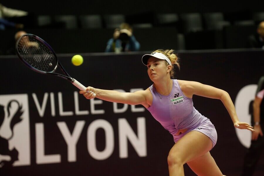 Tenis, WTA, Linda Nosková na turnaji ve francouzském Lyonu