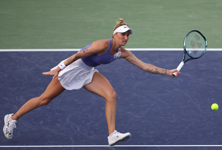 Česká tenistka Markéta Vondroušová na turnaji WTA 1000 Indian Wells 2023 - kde sledovat tenis Vondroušová vs Muchová dnes živě na Indian Wells Open - online live stream zdarma