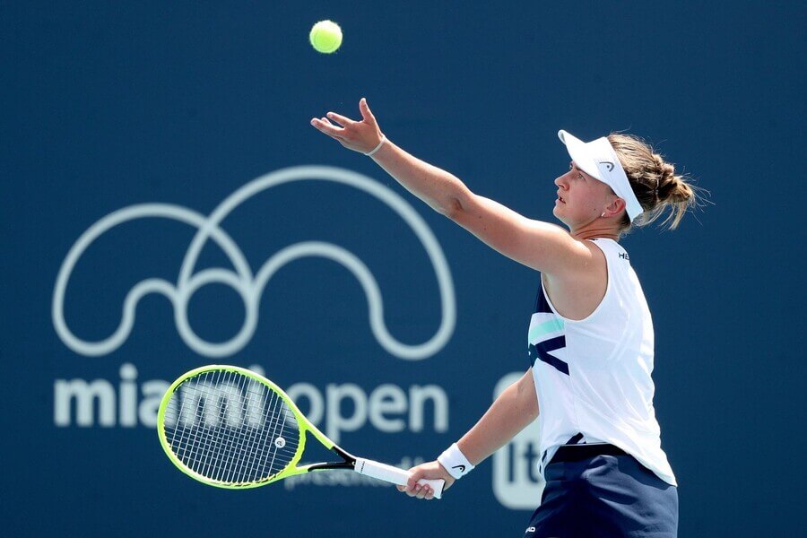 Česká tenistka Barbora Krejčíková na turnaji WTA 1000 Miami Open - kdy hrají Češky a Češi na Miami Open - program, rozpis, los a soupeři