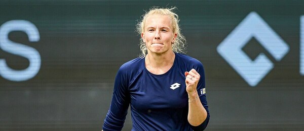 Tenis, WTA, Kateřina Siniaková během turnaje na trávě WTA 250 v Bad Homburgu, Německo