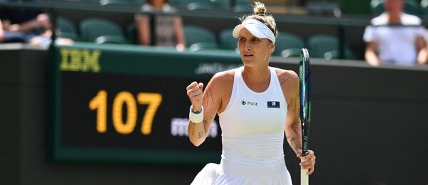 Tenistka Markéta Vondroušová slaví postup do semifinále Wimbledonu 2023 v Londýně – sledujte dnes tenis Vondroušová vs Svitolina živě