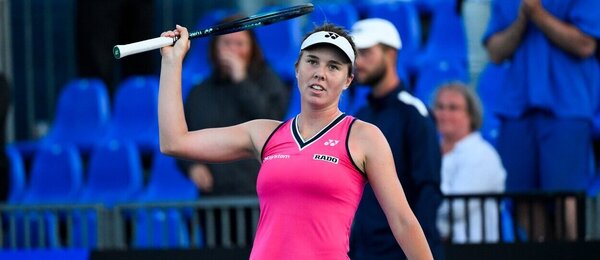 Tenistka Linda Nosková po vítězném utkání na WTA Prague Open 2023 - sledujte tenis Nosková vs Schmiedlová dnes ve čtvrtfinále WTA Praha