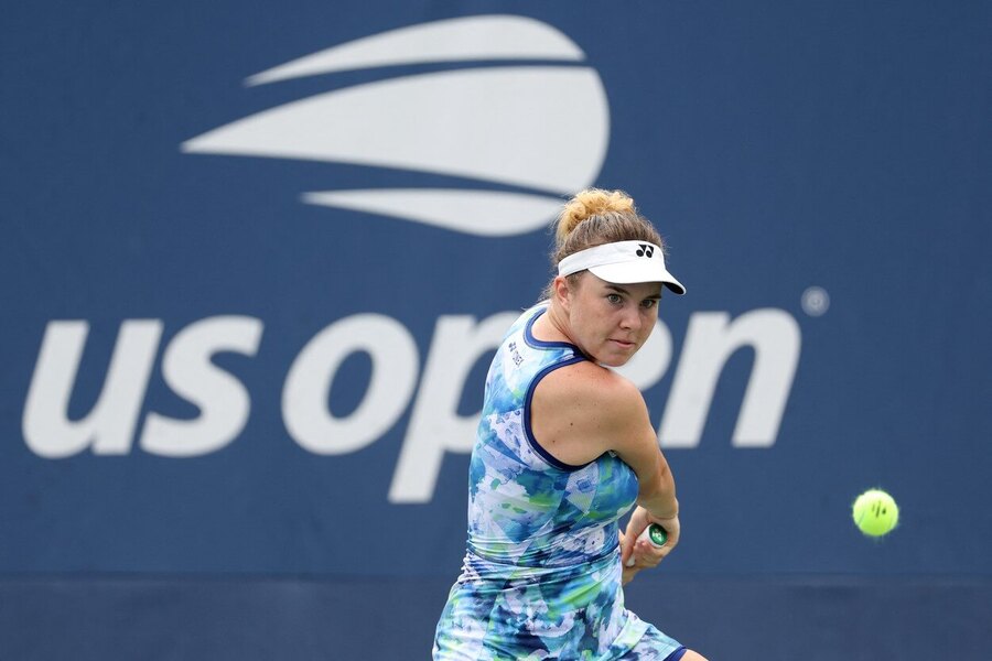 Česká tenistka Linda Nosková ve vítězném zápase 1. kola US Open 2023 - sledujte dnes tenis Nosková vs Jabeur živě online