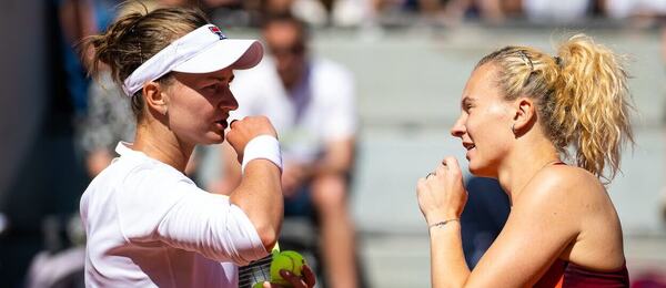 České tenistky Barbora Krejčíková a Kateřina Siniaková na Roland Garros v Paříži - další grandslam hrají v New Yorku na US Open 2023