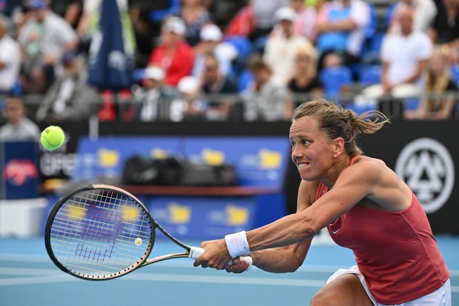 Tenistka Barbora Strýcová v rámci rozlučkového turné na turnaji v Praze - Strýcová a Vondroušová dnes hrají osmifinále US Open 2023 - online live stream zdarma