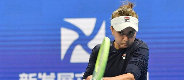 Tenis, Čína, Čeng-čou, Barbora Krejčíková během vítězného semifinále na WTA Zhengzhou Open 2023 - sledujte dnes finále Krejčíková vs Zheng živě