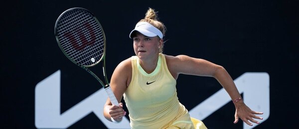 Tenis, grandslam Australian Open, Brenda Fruhvirtová při zápase 1. kola