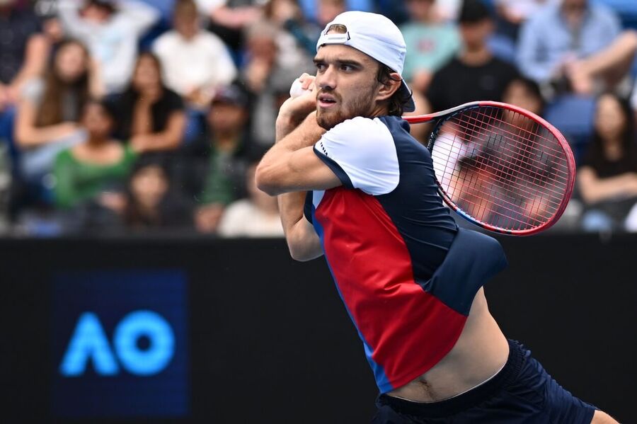 Tenis, ATP, Tomáš Macháč na Australian Open v Melbourne, granslam