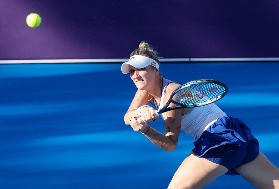 Tenis, WTA, Markéta Vondroušová během turnaje v Dauhá, Katar
