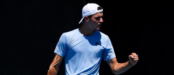 Tenis, ATP, Jakub Menšík během kvalifikace na Australian Open, Melbourne