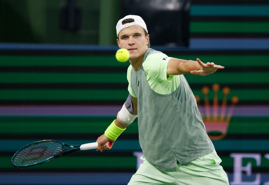 Český tenista Jakub Menšík na turnaji v Indian Wells, nyní ho na další akci ATP Masters v Madridu vyzve Grigor Dimitrov