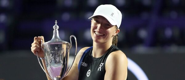 Iga Swiatek při triumfu na Turnaji mistryň