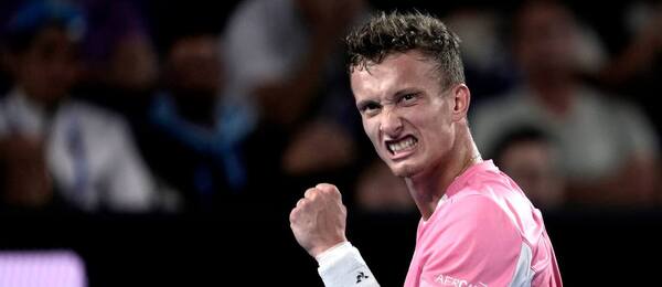 Jiří Lehečka během utkání 3. kola Australian Open 2025