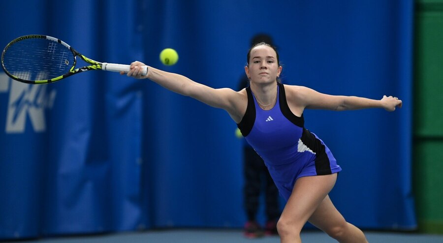 Tenis, WTA, Dominika Šalková během finále tenisové extraligy v Prostějově