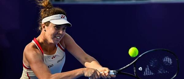 Tenis, WTA, Linda Nosková během turnaje v Dauhá, Qatar Open