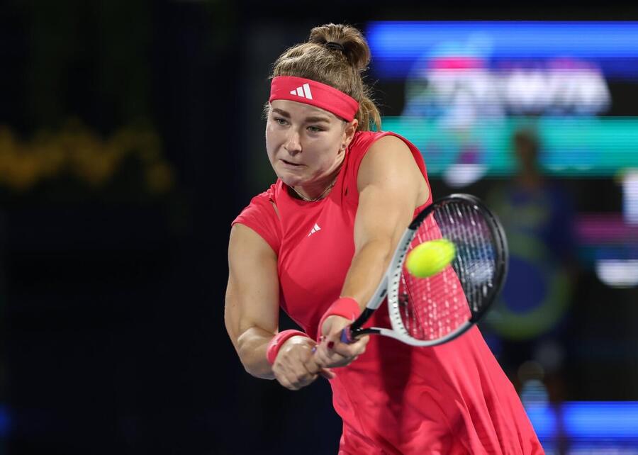 Tenis, WTA, Karolína Muchová na turnaji v Dubaji