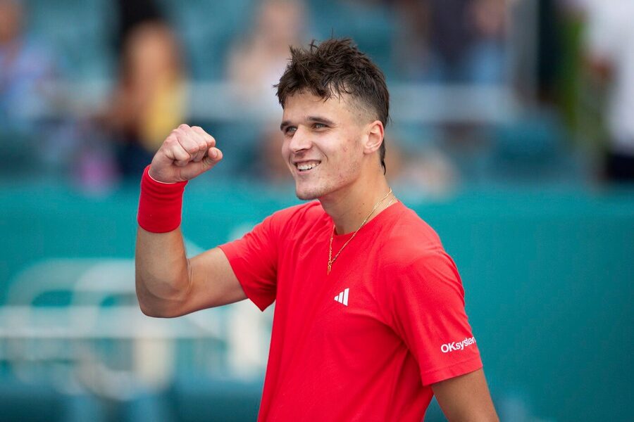 Tenis, ATP, Jakub Menšík po vítězném zápase v Miami, Florida, USA
