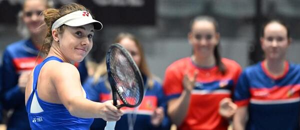 Linda Nosková během kvalifikačního turnaje BJK Cupu 2025, Nosková dnes hraje 2. kolo WTA 1000 Madrid