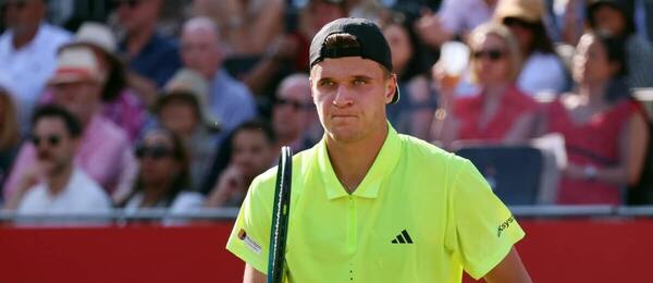 Tenis, ATP, Jakub Menšík na turnaji v Queens Clubu, Londýn