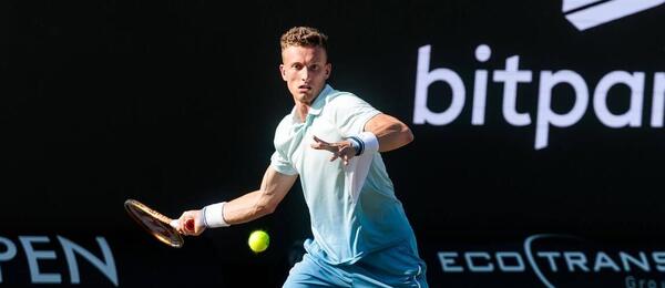 Tenis, ATP, Jiří Lehečka na turnaji ve Stuttgartu v Německu