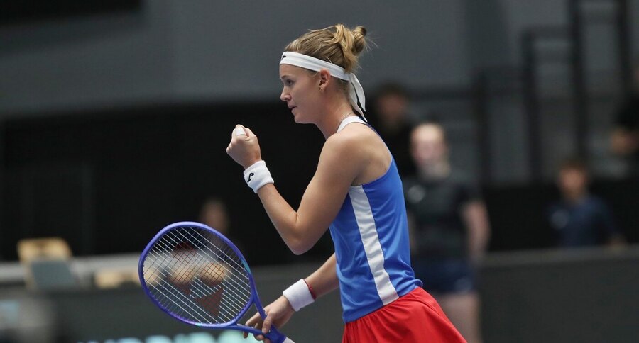 Tenis, BJK Cup - Billie Jean King Cup, Marie Bouzková proti Španělsku