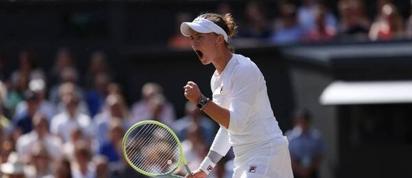 Tenis, WTA, Barbora Krejčíková se raduje ve finále Wimbledonu, All England Club, Londýn