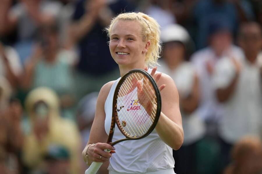 Kateřina Siniaková po výhře nad Qinwen Zheng v 1. kole Wimbledonu 2025, dnes ji vyzve Naomi Osaka