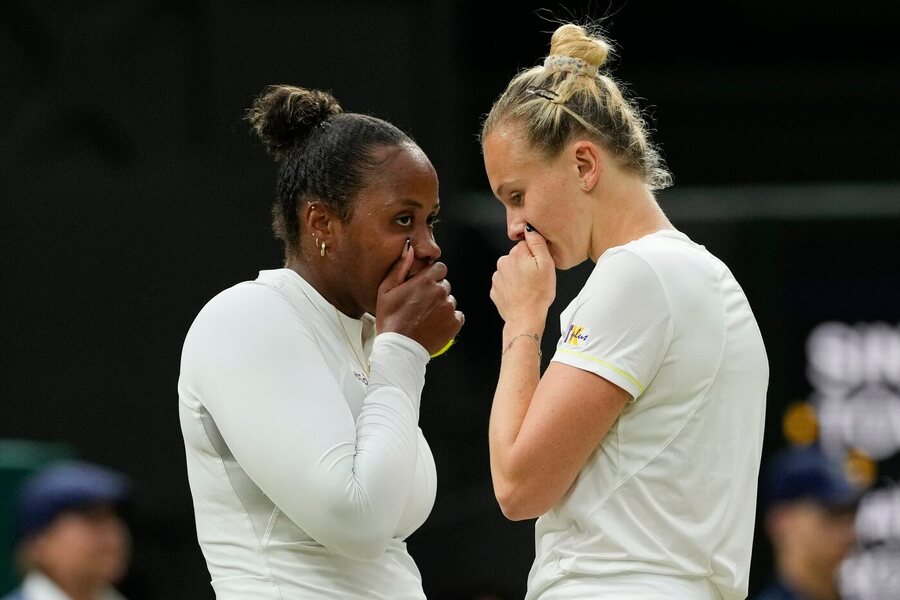Kateřina Siniaková a Taylor Townsend ve finále loňského Wimbledonu, dnes v Londýně hrají osmifinále čtyřhry žen na Wimbledonu 2025