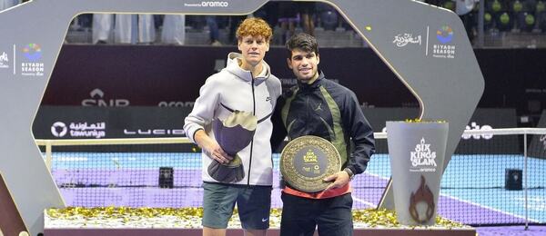 Tenis, exhibice Six Kings Slam v Rijádu, Jannik Sinner a Carlos Alcaraz