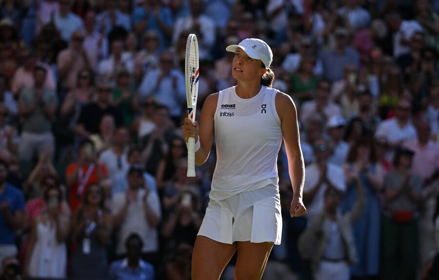 Tenis, WTA, Iga Swiatek během semifinále Wimbledonu, All England Club, Londýn, grandslam