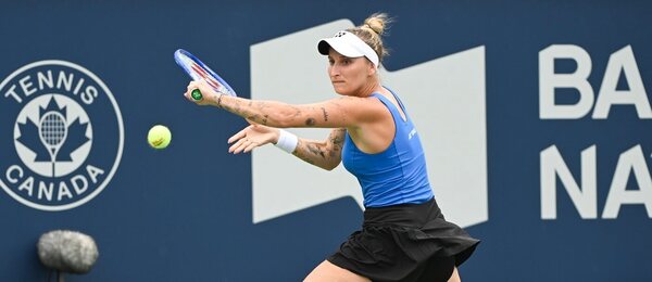 Markéta Vondroušová během úvodního utkání v Montrealu, červenec 2025