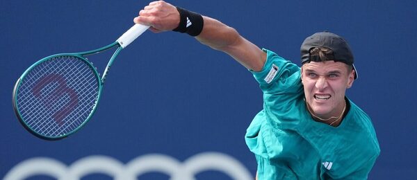 Český tenista Jakub Menšík ve vítězném zápase na ATP 1000 Toronto 2025, dnes Menšík hraje 3. kolo.