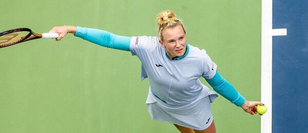 Tenis, WTA, Kateřina Siniaková na turnaji ve Varšavě, Polsko