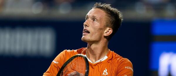 Český tenista Jiří Lehečka na turnaji ATP Masters 2025 v Torontu, dnes Lehečka vstupuje do ATP Cincinnati.