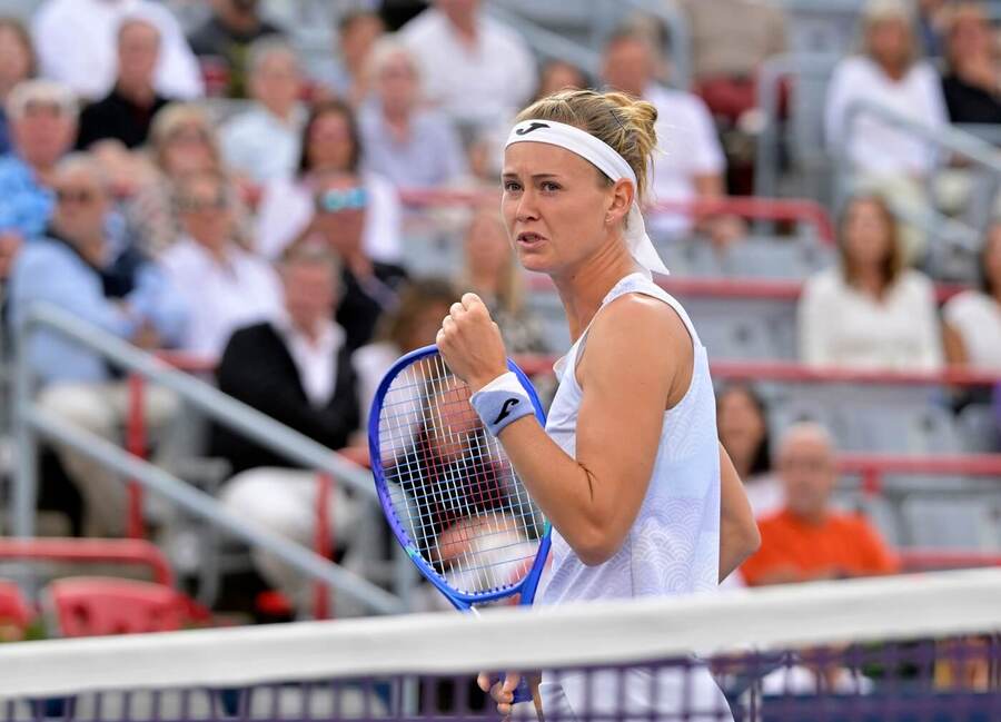Tenis, WTA, Marie Bouzková na turnaji v Montrealu, zápas proti Victorii Mboko