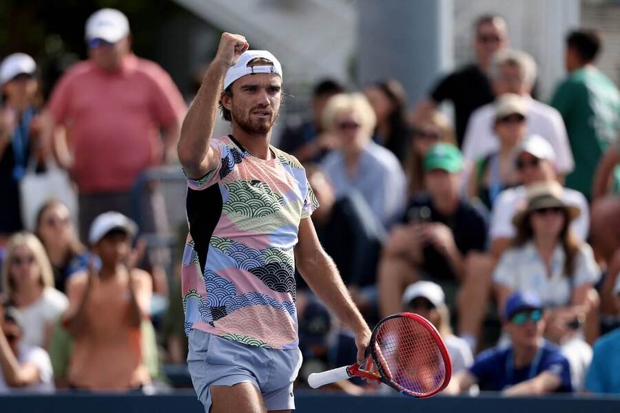 Tenis, ATP, Tomáš Macháč během 1. kola US Open proti Nardimu