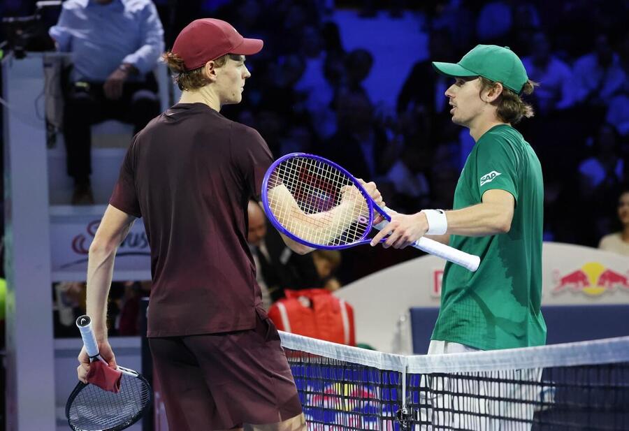 Jannik Sinner a Alex de Minaur na turnaji ve Vídni 2025