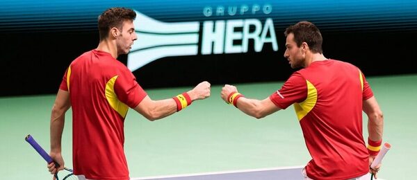 Marcel Granollers a Pedro Martínez zařídili postup přes Česko, dnes Španělsko v semifinále Davis Cupu 2025 vyzve Německo