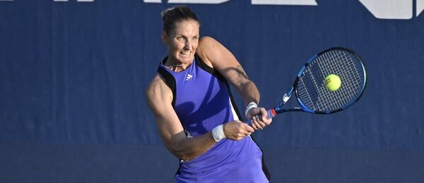 Česká tenistka Karolína Plíšková v akci