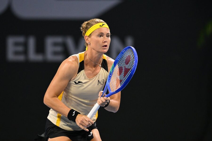 Tenis, Marie Bouzková na turnaji v&nbsp;Brisbane, zápas proti Badose