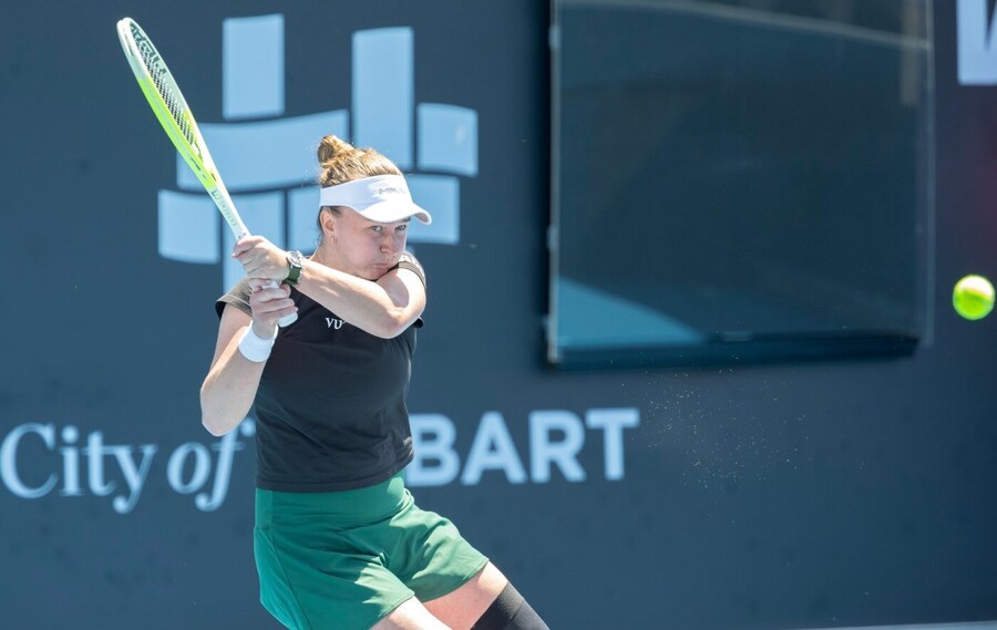 Barbora Krejčíková na turnaji v&nbsp;Hobartu 2026
