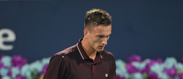 Jiří Lehečka na turnaji v Dubaji 2026