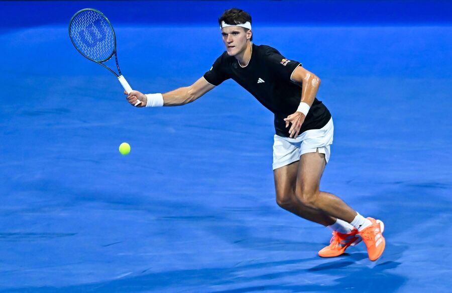 Jakub Menšík se dnes utká s&nbsp;Francesem Tiafoem ve 3.&nbsp;kole ATP 1000 Miami 2026